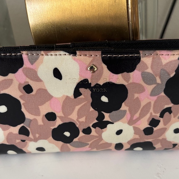 Kate Spade Black and Pink Floral Wallet - Picture 2 of 5